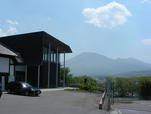 issakasiwabara08.jpg